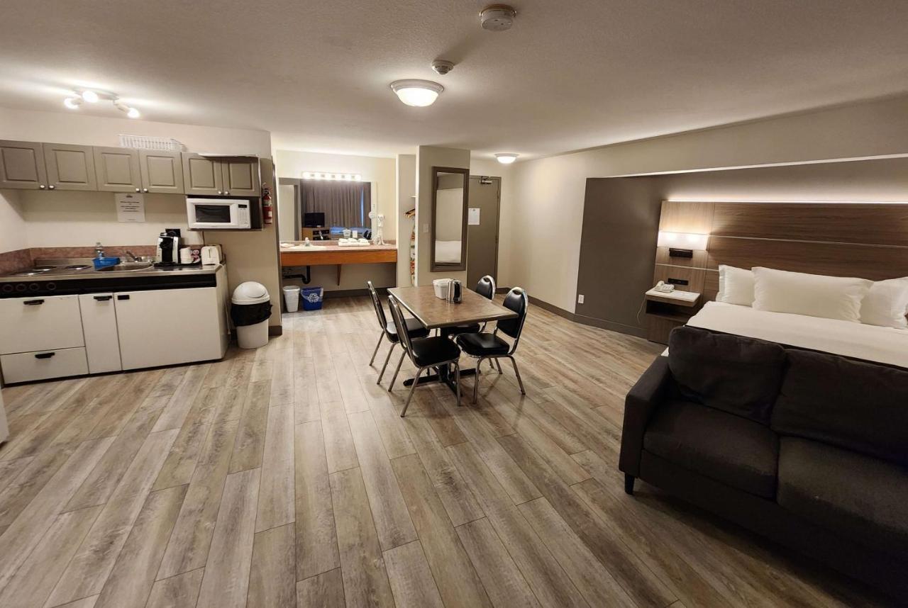 Days Inn By Wyndham Penticton Conference Centre Zewnętrze zdjęcie