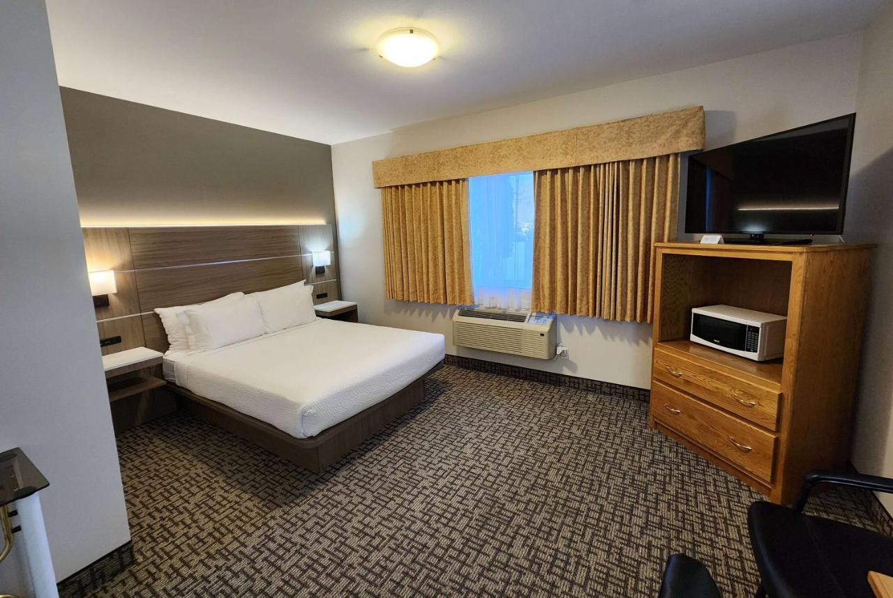 Days Inn By Wyndham Penticton Conference Centre Zewnętrze zdjęcie