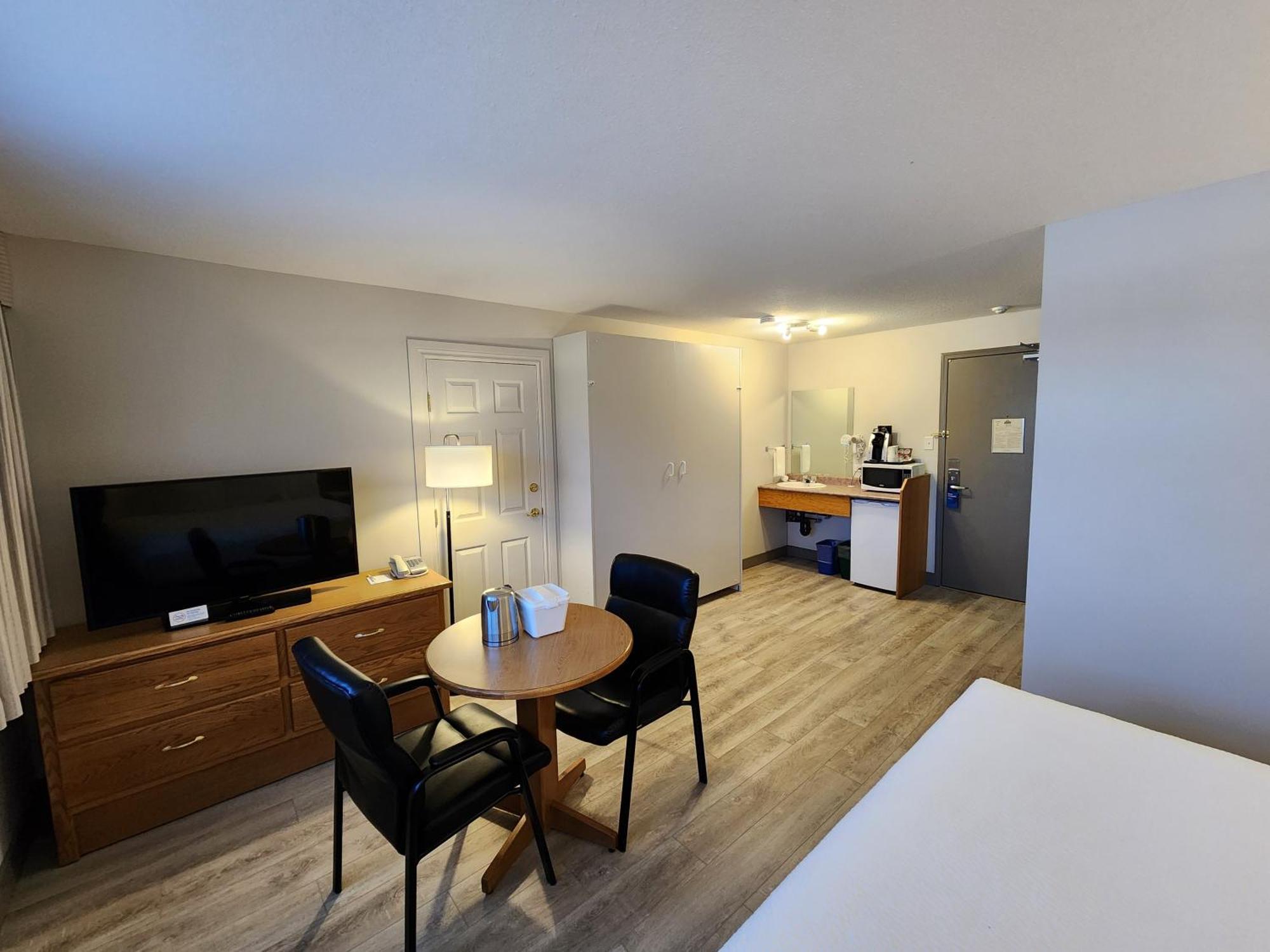 Days Inn By Wyndham Penticton Conference Centre Zewnętrze zdjęcie