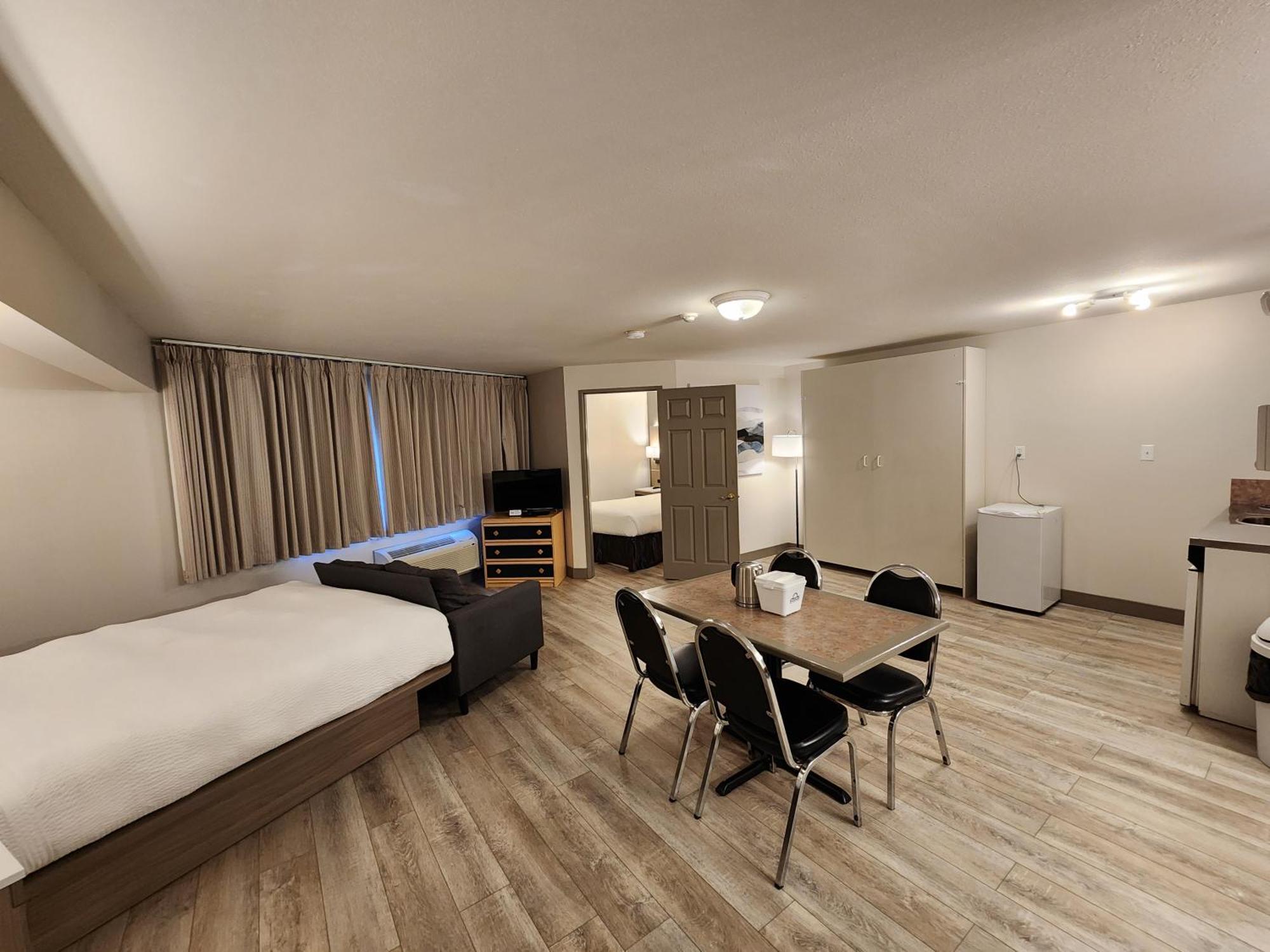 Days Inn By Wyndham Penticton Conference Centre Zewnętrze zdjęcie