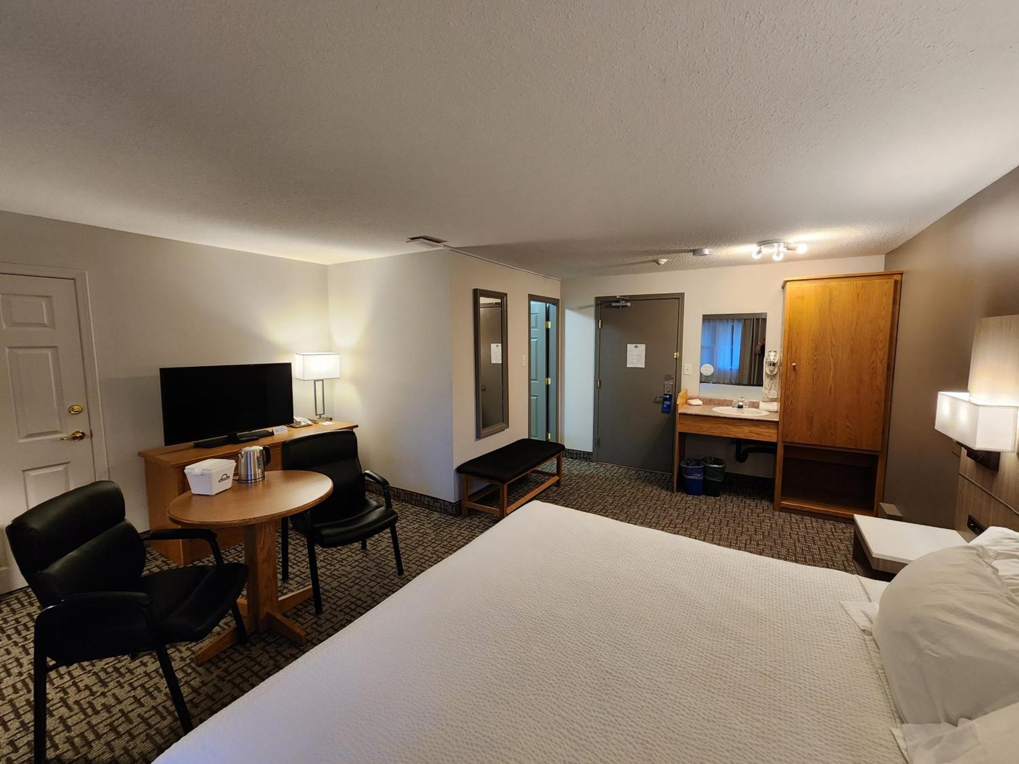 Days Inn By Wyndham Penticton Conference Centre Zewnętrze zdjęcie